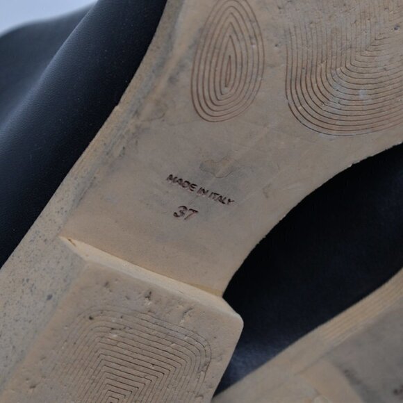 La Canadienne Black Leather Slip On Ankle Boots Sz 7 - Picture 7 of 7